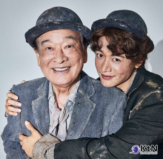 이순재, 건강 문제로 연극 전 회차 취소… "3개월 휴식 권고" 사진=2024.10.18  파크컴퍼니 '고도를 기다리며를 기다리며' K trendy NEWS DB ⓒ케이 트렌디뉴스 무단전재 및 수집, 재배포금지