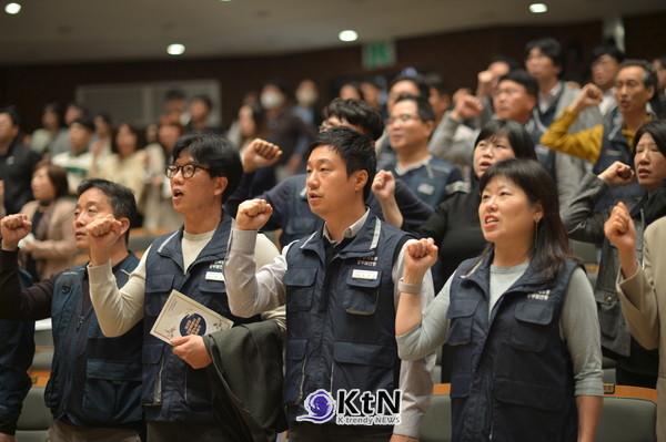 고양시 노사화합의 새 지평, 고양특례시공무원노동조합 제2대 출범식 개최 /사진=K trendy NEWS DB ⓒ케이 트렌디뉴스 무단전재 및 수집, 재배포금지