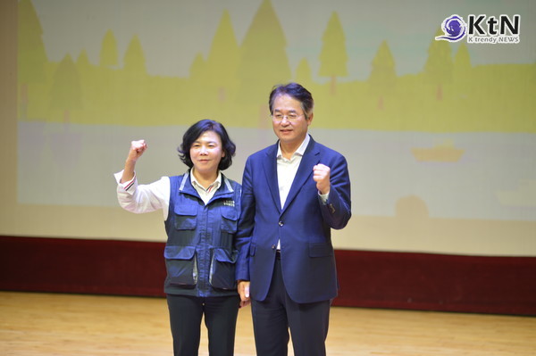 공무원 노동 환경의 개선은 단순히 공무원 개인의 건강과 복지를 넘어서, 공공 서비스의 질과 국가의 미래에 중대한 영향을 미친다. /사진=K trendy NEWS DB ⓒ케이 트렌디뉴스 무단전재 및 수집, 재배포금지