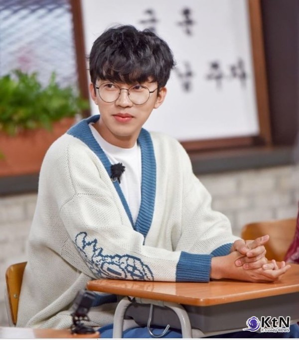 [뷰티 트렌드] 로제·윈터·임영웅·뷔의 베이비 펌...‘ 보호시크’ 열풍 속 올 가을 헤어 트렌드 사진=2024 11.09 임영웅 인스타그램 갈무리 / K trendy NEWS DB ⓒ케이 트렌디뉴스 무단전재 및 수집, 재배포금지