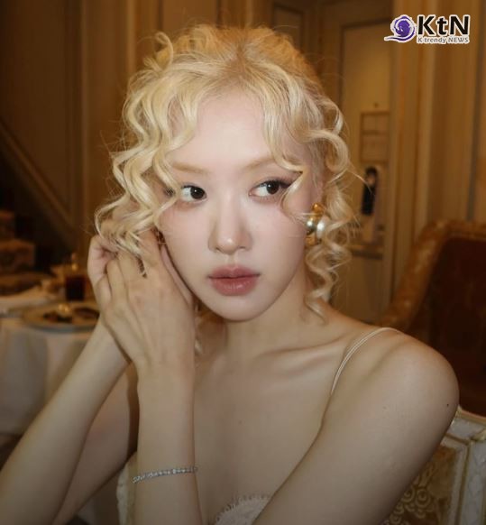 [뷰티 트렌드] 로제·윈터·임영웅·뷔의 베이비 펌...‘ 보호시크’ 열풍 속 올 가을 헤어 트렌드 사진=2024 11.09 로제 인스타그램/ 편집 K trendy NEWS DB ⓒ케이 트렌디뉴스 무단전재 및 수집, 재배포금지