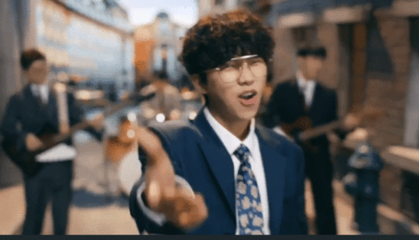 '자작곡도 천재' 임영웅, '런던보이'로 멜론 스트리밍 3억 회 돌파! 사진=2024.04.16  유튜브 영상 갈무리 K trendy NEWS DB ⓒ케이 트렌디뉴스 무단전재 및 수집, 재배포금지