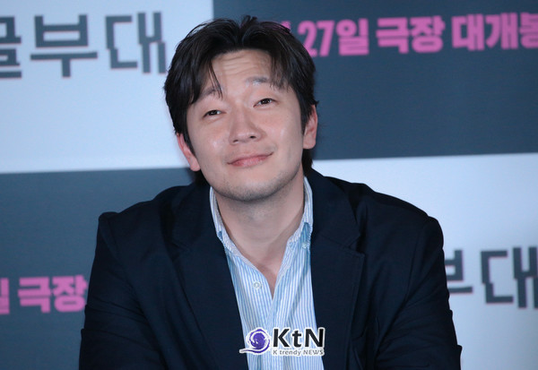 배우 '손석구'가 영화 '댓글부대' 언론배급시사회에 참석했다. / 사진=K trendy NEWS DB ⓒ케이 트렌디뉴스 무단전재 및 수집, 재배포금지