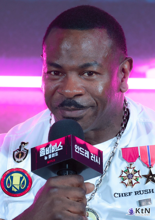 박진경 PD, 문상돈 PD, 노홍철, 이시영, 조세호, 태연, 육성재, 딘딘, 코드 쿤스트, 권은비, 파트리샤, 안드레 러시가 넷플릭스 예능 '좀비버스: 뉴 블러드'의 제작발표회에 참석했다. / 사진= K trendy NEWS DB ⓒ케이 트렌디뉴스 무단전재 및 수집, 재배포금지.