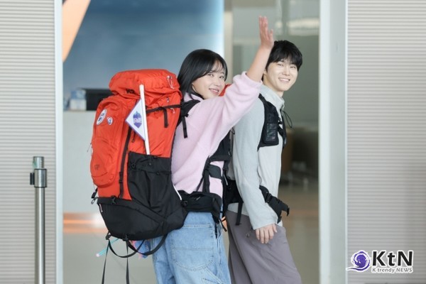  '흑백요리사'로 전 세계 홀린 백종원, '남극의 셰프'로 도전…임수향·수호·채종협과 남극행 Baek Jong-won, who captivated the world with 'Black and White Chef', challenges himself as 'Chef of Antarctica'... Going to Antarctica with Im Soo-hyang, Su-ho, and Chae Jong-hyeop  사진=2024 11.17 K trendy NEWS DB ⓒ케이 트렌디뉴스 무단전재 및 수집, 재배포금지