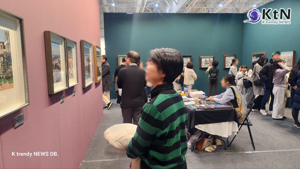 [경제 트렌드] '2024 인천아트쇼', 예술과 경제의 새로운 동력으로 주목받다 사진=2024 11.26   K trendy NEWS DB ⓒ케이 트렌디뉴스 무단전재 및 수집, 재배포금지