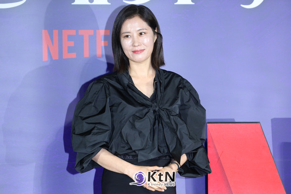 넷플릭스 시리즈 '퀸메이커' 제작발표회에 참석한 '문소리'. / 사진=K trendy NEWS. ⓒ케이 트렌디 뉴스 무단전재 및 수집, 재배포 금지