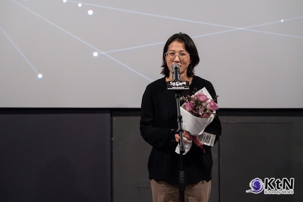 송지서 감독의 은 두 배우의 호흡을 통해 익숙한 소재를 새로운 시각으로 풀어낸 작품으로 단편 대상을 수상했다.  사진=서울독립영화제, K trendy NEWS DB ⓒ케이 트렌디뉴스 무단전재 및 수집, 재배포금지