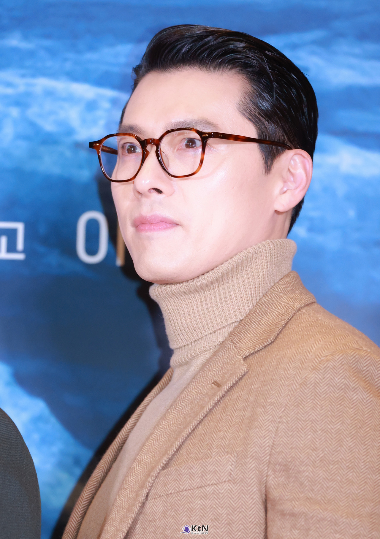 배우 현빈이 영화 '하얼빈' VIP 포토월에 등장해 포즈를 취하고있다. / 사진=K trendy NEWS DB ⓒ케이 트렌디뉴스 무단전재 및 수집, 재배포금지.