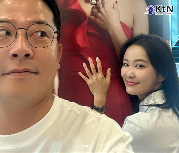 ''감동 프로포즈' 김준호♥' 김지민, 결혼 앞두고 10kg 감량 비결 '이것' 공개 사진=2024 12.23  김지민  인스타그램 갈무리 K trendy NEWS DB ⓒ케이 트렌디뉴스 무단전재 및 수집, 재배포금지