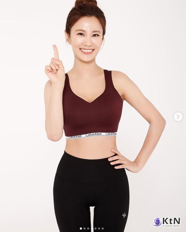 ''감동 프로포즈' 김준호♥' 김지민, 결혼 앞두고 10kg 감량 비결 '이것' 공개 사진=2024 12.23  김지민  인스타그램 갈무리 K trendy NEWS DB ⓒ케이 트렌디뉴스 무단전재 및 수집, 재배포금지