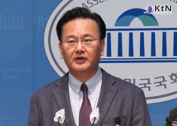 국민의힘, 윤 대통령 체포 영장 "불법" 주장…발부 판사 탄핵 검토 사진=2025 01.02  국회 유튜브 갈무리 K trendy NEWS DB ⓒ케이 트렌디뉴스 무단전재 및 수집, 재배포금지
