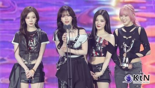 '초신성의 위력' 에스파, '골든디스크어워즈' 디지털 음원 대상…‘슈퍼노바’로 2관왕 사진=2025 01.05   '제39회 골든디스크어워즈' 사무국 K trendy NEWS DB ⓒ케이 트렌디뉴스 무단전재 및 수집, 재배포금지