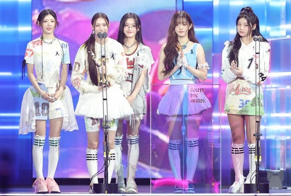 '초신성의 위력' 에스파, '골든디스크어워즈' 디지털 음원 대상…‘슈퍼노바’로 2관왕 사진=2025 01.05   '제39회 골든디스크어워즈' 사무국 (아일릿.) K trendy NEWS DB ⓒ케이 트렌디뉴스 무단전재 및 수집, 재배포금지