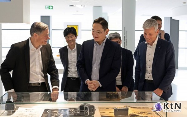 이재용 회장은 최근 마크 저커버그 메타 CEO, 피터 베닝크 ASML CEO, 젠슨 황 엔비디아 CEO 등 글로벌 IT 기업의 최고 경영자들과 잇따라 만나며 미래 협력을 모색해왔다./사진=삼성전자, K trendy NEWS DB ⓒ케이 트렌디뉴스 무단전재 및 수집, 재배포금지