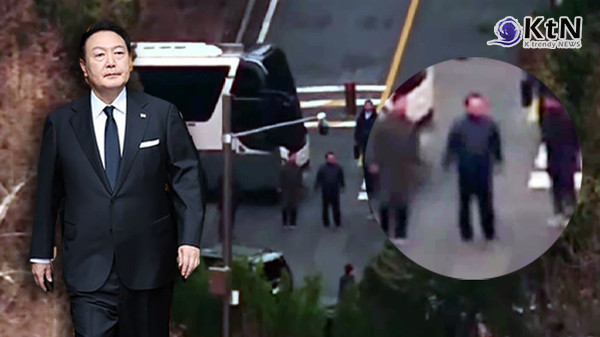 대통령실, '윤 도피설' 정면 반박…논란 속 관저 밖 '윤석열 추정' 인물 포착 영상 보니 사진=2025 01.08 대통령실 / 오마이뉴스 영상 갈무리 / 편집 K trendy NEWS DB ⓒ케이 트렌디뉴스 무단전재 및 수집, 재배포금지