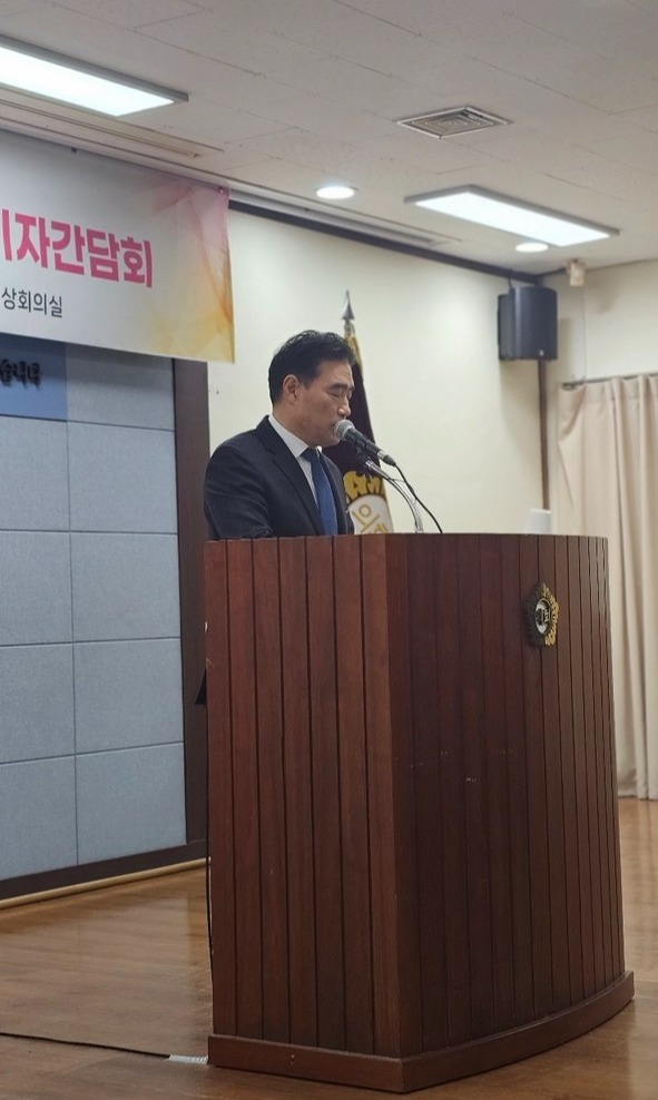 김 의장 스스로도 "과도한 규모와 준비 부족으로 현실성이 부족하다"는 점을 인정했다. 사진= K trendy NEWS DB ⓒ케이 트렌디뉴스 무단전재 및 수집, 재배포금지