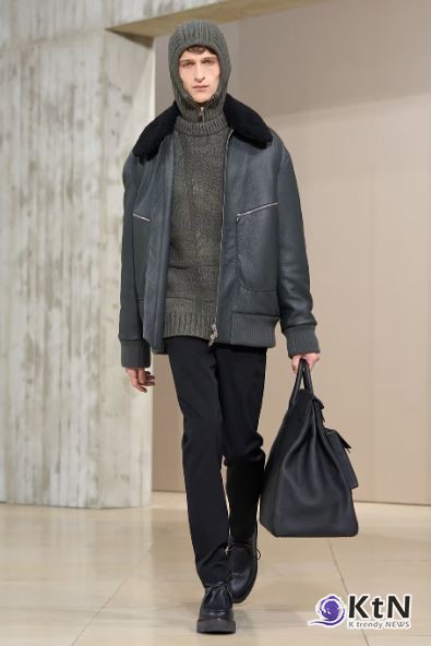 니샤니앙은 에르메스의 뿌리 깊은 승마 유산을 현대적 시각으로 재구성하며, 기능성과 예술성을 동시에 탐구했다. 사진=Hermès, K trendy NEWS DB ⓒ케이 트렌디뉴스 무단전재 및 수집, 재배포금지