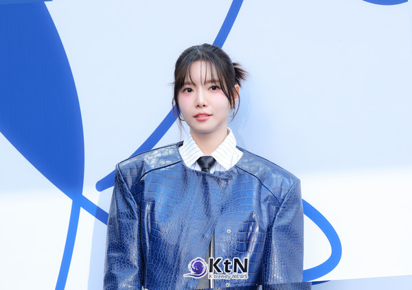 배우 하승리, 2025 F/W 서울패션위크 한나신 포토월에서 세련된 패션으로 시선 집중/사진=K trendy NEWS DB ⓒ케이 트렌디뉴스 무단전재 및 수집, 재배포금지