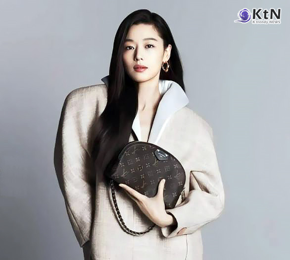 전지현, 세무 위법 행위 부인… "조정액 2,000만 원 납부" 사진=2025 02.10  giannajunfp d인스타그램 갈무리 K trendy NEWS DB ⓒ케이 트렌디뉴스 무단전재 및 수집, 재배포금지