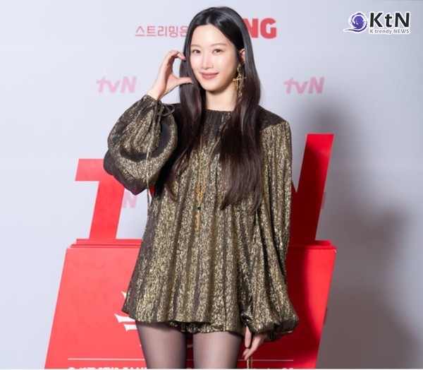 ‘그놈은 흑염룡’ 문가영 X 최현욱, 웹툰 원작의 봉인해제 로맨스 기대감 UP 사진=2025 02.12  tvN 제공 K trendy NEWS DB ⓒ케이 트렌디뉴스 무단전재 및 수집, 재배포금지