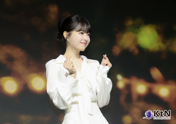 박보영, 청순하면서도 우아한 스타일링으로 시선 집중/사진=K trendy NEWS DB ⓒ케이 트렌디뉴스 무단전재 및 수집, 재배포금지