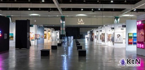 예술은 시대를 반영한다. 그러나 단순한 반영에 그치는 것이 아니라, 때로는 시대를 앞서가거나 변화시키는 힘을 가진다. 사진=LA Art Show 2025, K trendy NEWS DB ⓒ케이 트렌디뉴스 무단전재 및 수집, 재배포금지