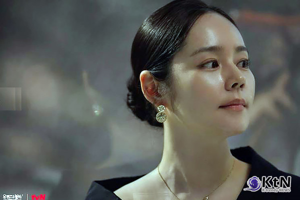 한가인, 한 해 세 번 유산 고백… "정말 무너졌다" 사진=2025 02.26 tvN 예능 프로그램 ‘유 퀴즈 온 더 블럭’  K trendy NEWS DB ⓒ케이 트렌디뉴스 무단전재 및 수집, 재배포금지