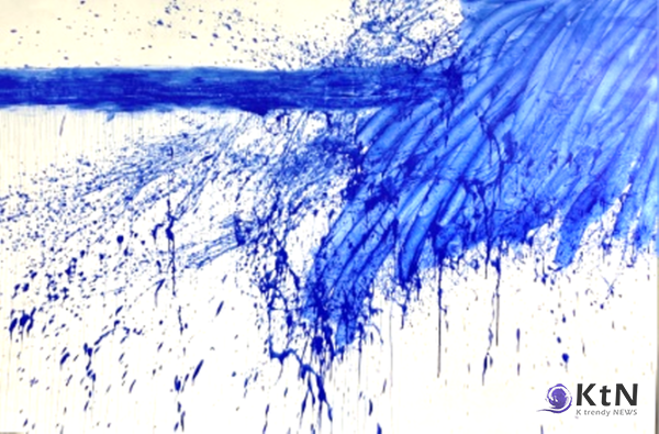 Dancing with Silence 7Technique mixed with gold leaves on canvas. 210×340cm. 2019 [갤러리 A]  사진=K trendy NEWS DB ⓒ케이 트렌디뉴스 무단전재 및 수집, 재배포금지