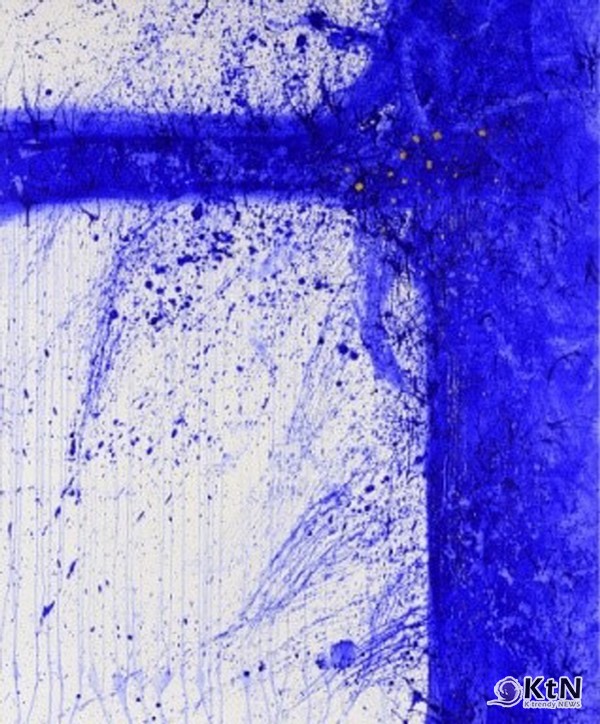 허은선 작가. 작품명: Dancing with Silence 4제작 연도: 2019년규격: 200 × 240cm재료: 캔버스에 금박 혼합 기법 (Technique mixed with gold leaves on canvas) 가격: 2억8천. [갤러리 A]  사진=K trendy NEWS DB ⓒ케이 트렌디뉴스 무단전재 및 수집, 재배포금지