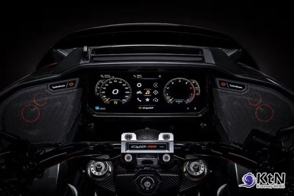 할리데이비슨(Harley-Davidson)이 공개한 한정판 CVO Road Glide RR. 사진=할리데이비슨(Harley-Davidson),   K trendy NEWS DB ⓒ케이 트렌디뉴스 무단전재 및 수집, 재배포금지