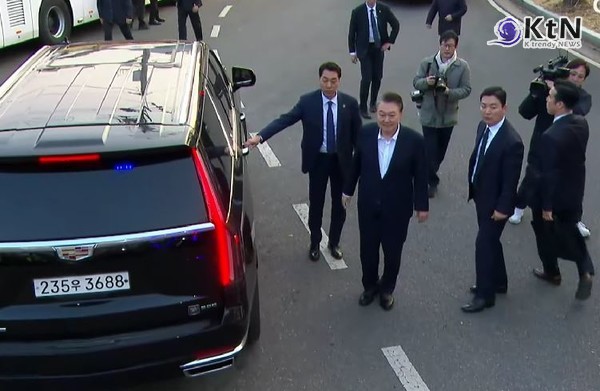 즉시항고 포기…검찰의 해명과 반박되는 법적 해석  사진=2025 03.08  헌법재판소 / 채널A 영상 갈무리  K trendy NEWS DB ⓒ케이 트렌디뉴스 무단전재 및 수집, 재배포금지