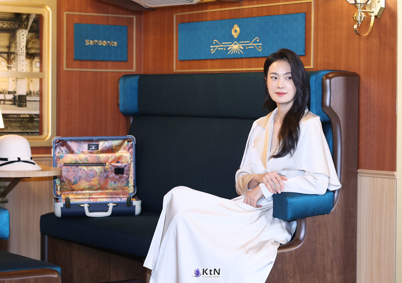 배우 옥자연이 쌤소나이트 창립 115주년 기념 '뉴 스트림라이트' 팝업 이벤트에 참석했다. / 사진=K trendy NEWS DB ⓒ케이 트렌디뉴스 무단전재 및 수집, 재배포금지