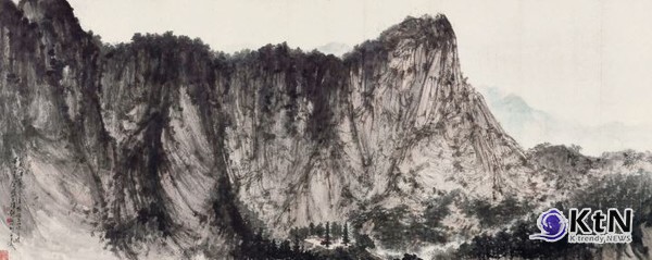 FU BAOSHI (1904-1965)The Landscape Of Mount Hua. Ink and colour on paper, 144 x 363 cmEstimate: $5.5 million - $8.28 million. Sold: $11.4 millionChina Guardian Auctions Co., Ltd., Beijing, 05/23/2024