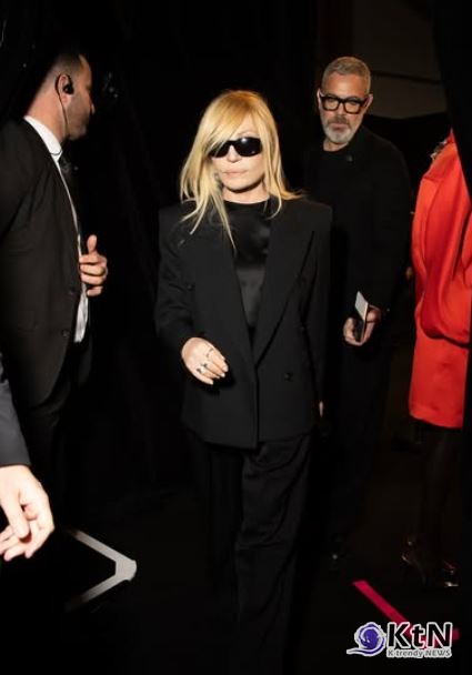 왜 럭셔리 브랜드들은 인수·합병(M&A)으로 가는가?  사진=donatella_versace,  K trendy NEWS DB ⓒ케이 트렌디뉴스 무단전재 및 수집, 재배포금지