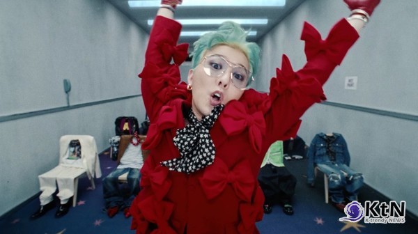 지드래곤, ‘투 배드’ MV 티저 공개…앤더슨 팩X카리나 지원사격 사진=2025 02.24  갤럭시코퍼레이션 K trendy NEWS DB ⓒ케이 트렌디뉴스 무단전재 및 수집, 재배포금지