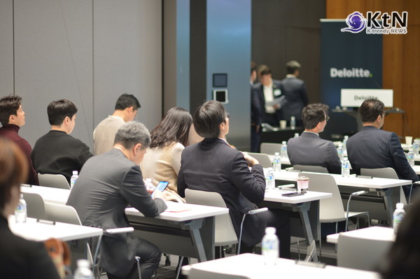  "HR은 이제 관리적 기능을 넘어서 조직 변화를 주도하고, 직원들이 그들의 잠재력을 최대한 발휘할 수 있는 환경을 조성하는 전략적 파트너로 자리매김해야 한다"/사진=K trendy NEWS DB ⓒ케이 트렌디뉴스 무단전재 및 수집, 재배포금지