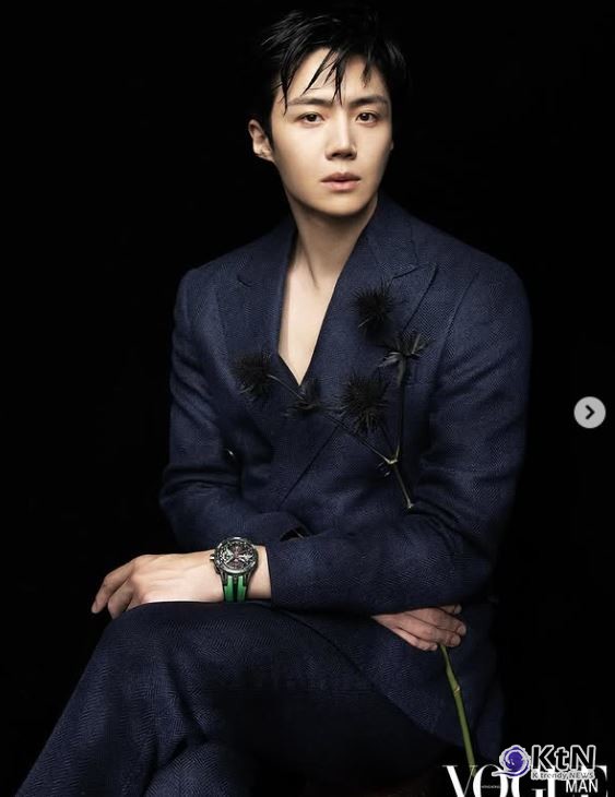 김선호, K-뷰티 브랜드 모델로 선정! 아이멜리가 그를 선택한 이유는? 사진=2025 03.17 김선호 인스타그램 갈무리  K trendy NEWS DB ⓒ케이 트렌디뉴스 무단전재 및 수집, 재배포금지