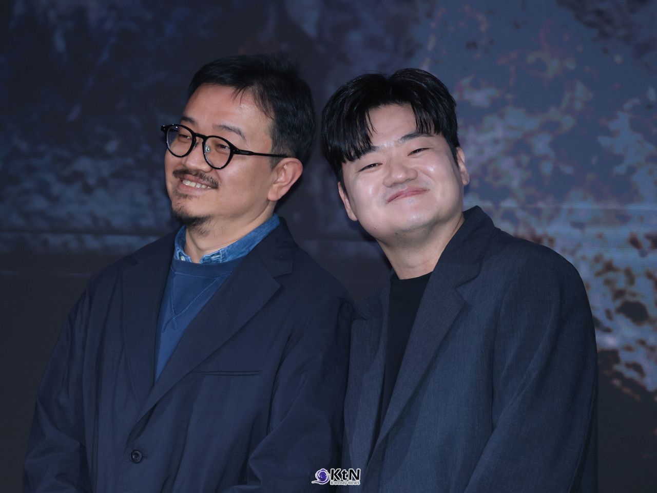 연상호 감독 & 신민재 배우, '닮은꼴 케미' /사진=K trendy NEWS DB ⓒ케이 트렌디뉴스 무단전재 및 수집, 재배포금지
