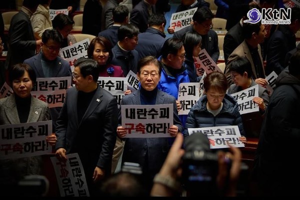 이재명 "검찰, 윤석열 대통령에게만 관대… 한패라 그런 것" 사진=2025 03.10 이재명 인스타그램 갈무리   K trendy NEWS DB ⓒ케이 트렌디뉴스 무단전재 및 수집, 재배포금지