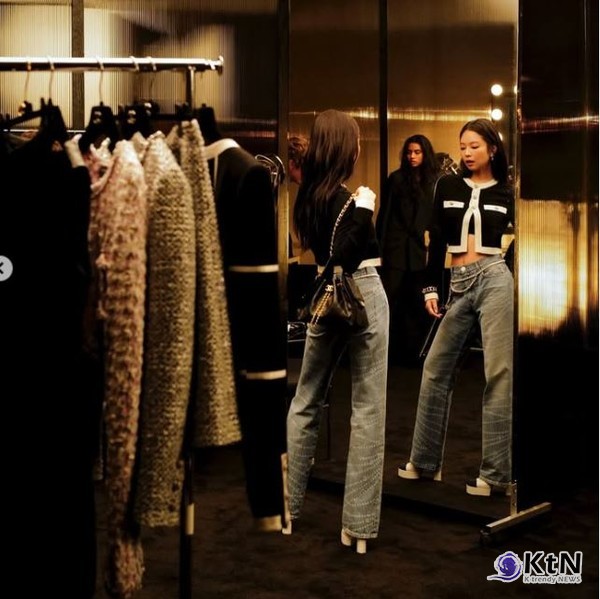  제니X두아 리파, 샤넬 25 핸드백 캠페인 동시 발탁 화보 공개  사진=2025 03.24  샤넬  K trendy NEWS DB ⓒ케이 트렌디뉴스 무단전재 및 수집, 재배포금지