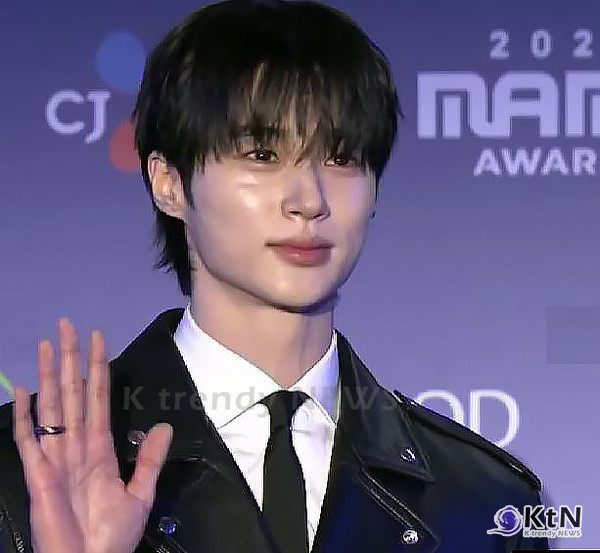  변우석, 울산·경북·경남 산불 피해에 1억 기부 “불철주야 헌신하는 분들께 감사”  사진=2025 03.27  까르띠에  K trendy NEWS DB ⓒ케이 트렌디뉴스 무단전재 및 수집, 재배포금지