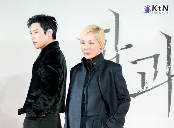 ‘파과’ 김성철- 이혜영, 카리스마 눈빛으로 쏜다 사진=2025 03.27  K trendy NEWS DB ⓒ케이 트렌디뉴스 무단전재 및 수집, 재배포금지