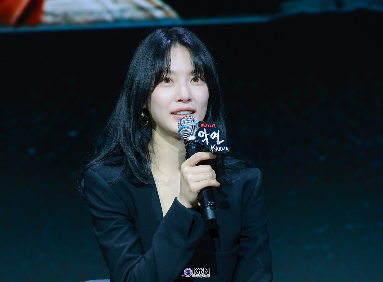  공승연, 이광수와 커플 호흡…“사랑인지 공범인지 헷갈렸다” 배우 공승연이 넷플릭스 시리즈 악연의 제작발표회에 참석했다. / 사진 = K trendy NEWS DB ⓒ케이 트렌디뉴스 무단전재 및 수집, 재배포금지.