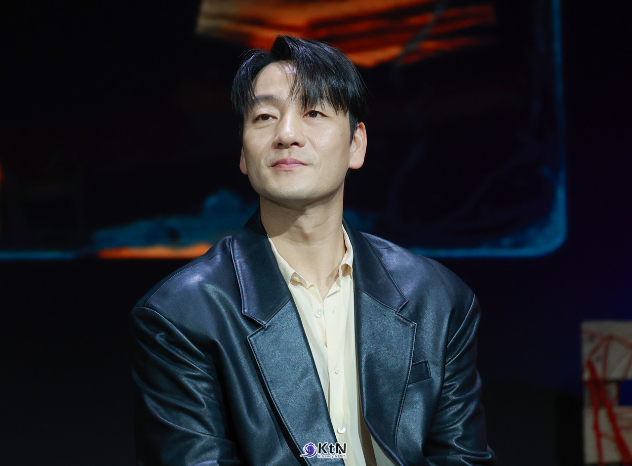 박해수 “무섭고 바보 같지만 인간적인”…‘악연’서 입체적 인생 캐릭터 예고 . / 사진=2025 03.31 (배우 박해수가 넷플릭스 시리즈 악연의 제작발표회에 참석했다. ) K trendy NEWS DB ⓒ케이 트렌디뉴스 무단전재 및 수집, 재배포금지 