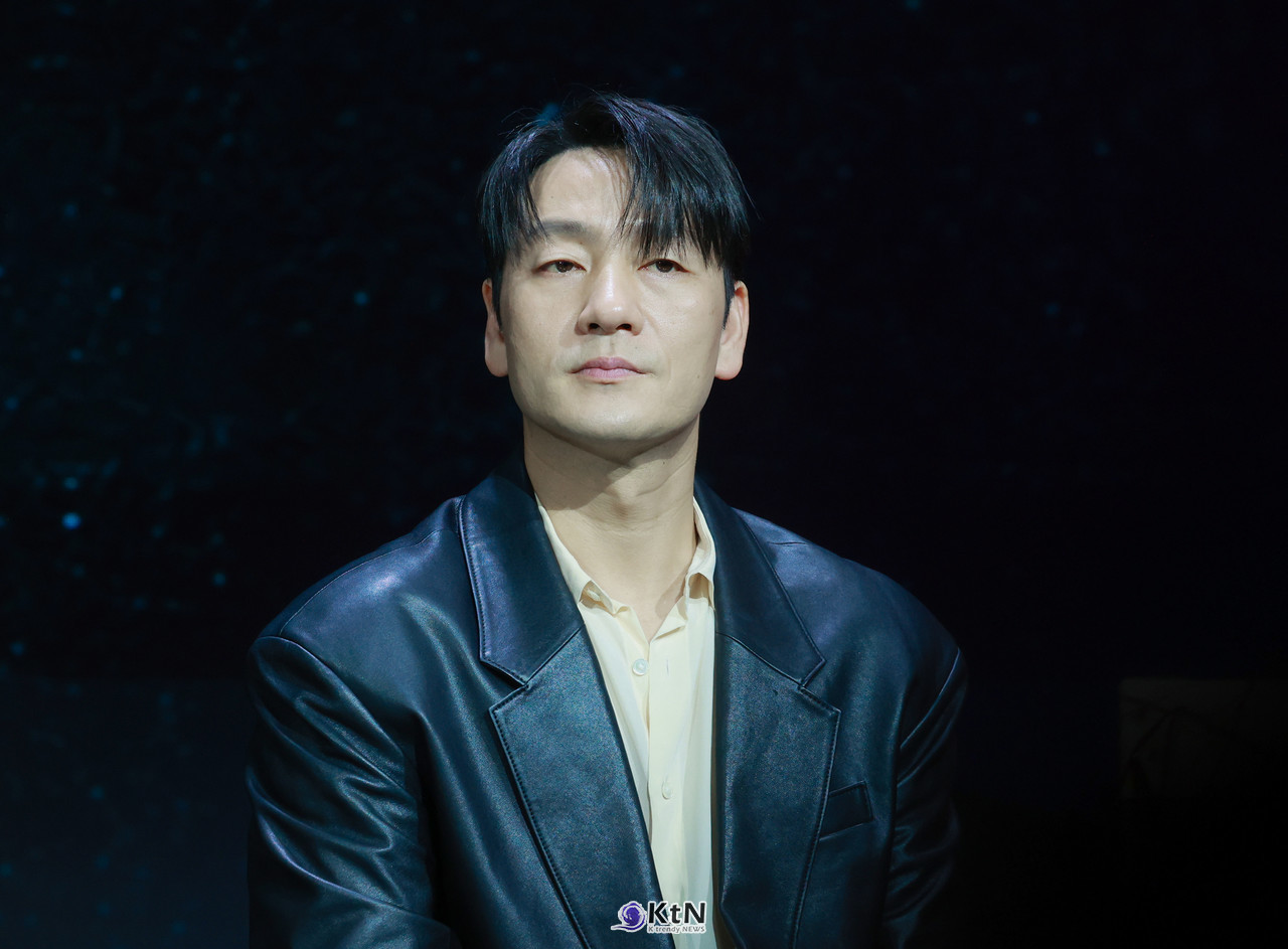 박해수 “무섭고 바보 같지만 인간적인”…‘악연’서 입체적 인생 캐릭터 예고 . / 사진=2025 03.31 (배우 박해수가 넷플릭스 시리즈 악연의 제작발표회에 참석했다. ) K trendy NEWS DB ⓒ케이 트렌디뉴스 무단전재 및 수집, 재배포금지 