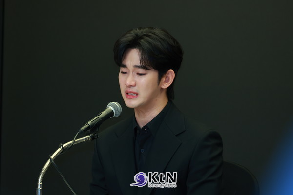 김수현 논란 속 팬덤의 선택…브라질 응원 트럭이 보여준 메시지 사진=2025 03.31  K trendy NEWS DB ⓒ케이 트렌디뉴스 무단전재 및 수집, 재배포금지