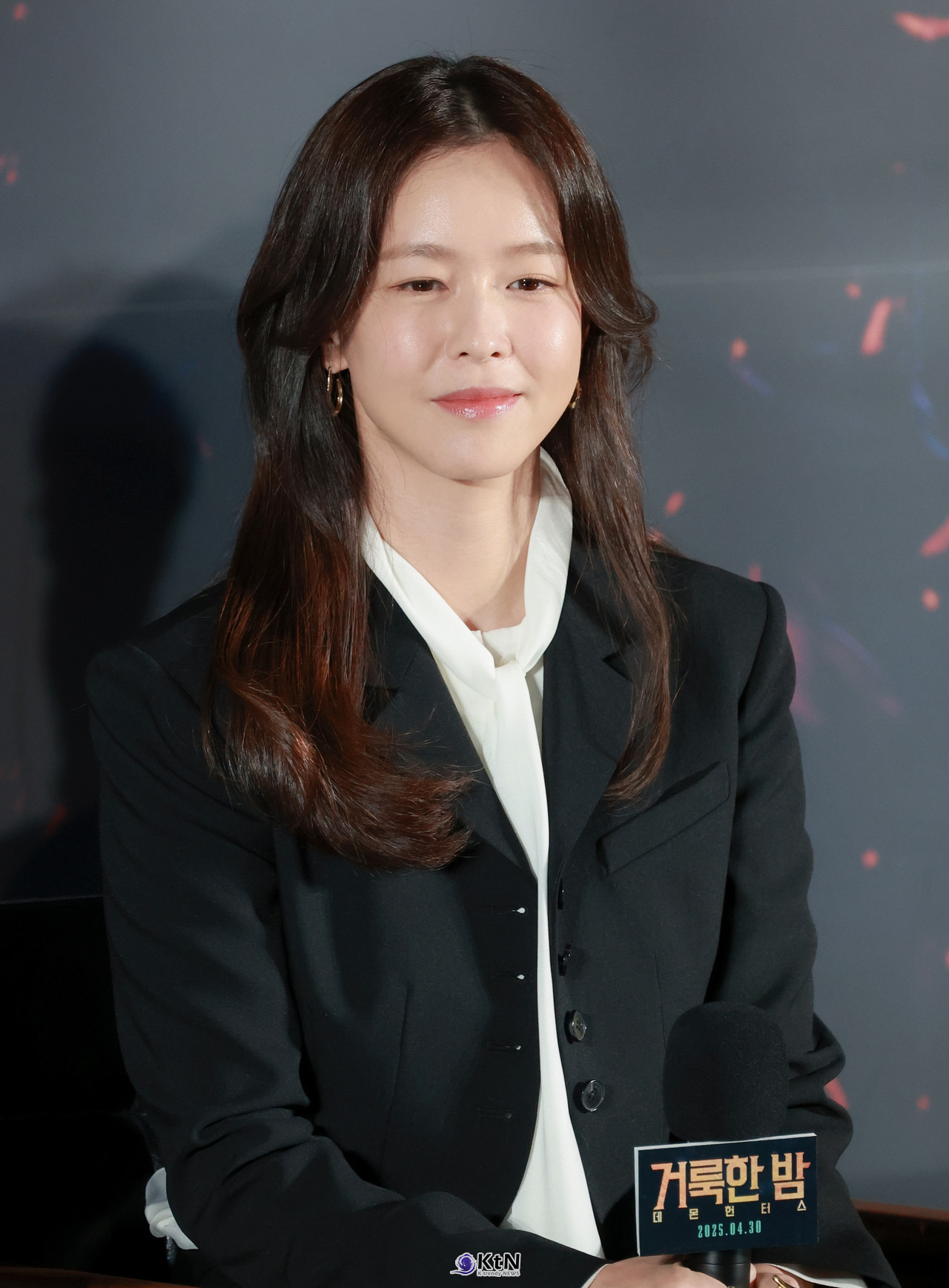 배우 경수진이 영화 '거룩한 밤: 데몬 헌터스' 제작보고회 현장에 참석해 다양한 이야기를 나누었다. / 사진=K trendy NEWS DB ⓒ케이 트렌디뉴스 무단전재 및 수집, 재배포금지