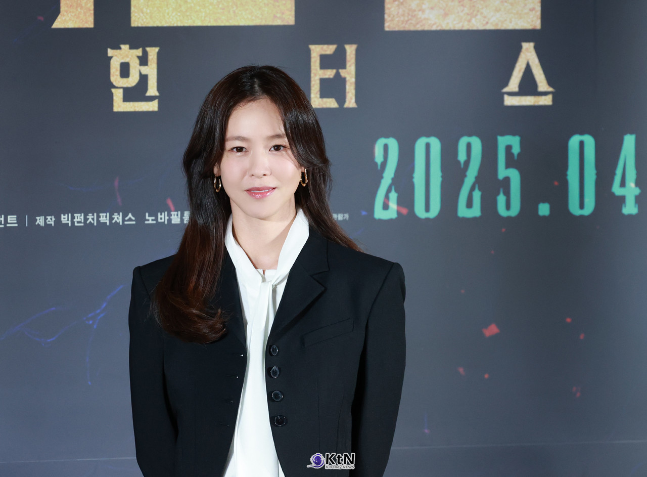 배우 경수진이 영화 '거룩한 밤: 데몬 헌터스' 제작보고회 현장에 참석해 다양한 이야기를 나누었다. / 사진=K trendy NEWS DB ⓒ케이 트렌디뉴스 무단전재 및 수집, 재배포금지