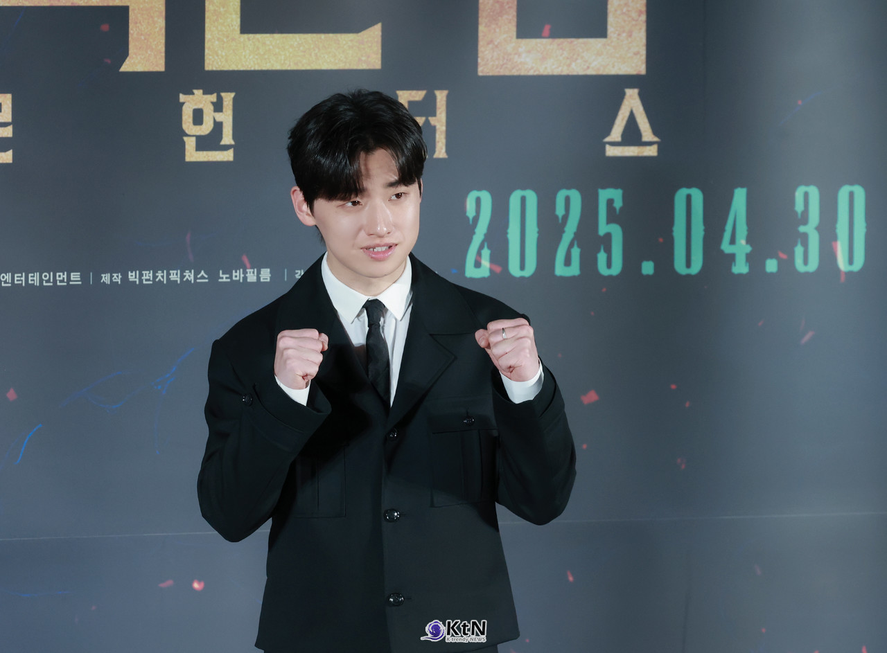  '오컬트 액션은 처음' 이다윗, '연기 천재' 하트 발사 [거룩한 밤 제작보고회]  / 사진=2025 04.02  배우 이다윗이 영화 '거룩한 밤: 데몬 헌터스' 제작보고회 현장에 참석해 다양한 이야기를 나누었다. K trendy NEWS DB ⓒ케이 트렌디뉴스 무단전재 및 수집, 재배포금지